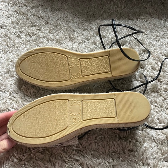 BIBI LOU Snake print Tie Up Espadrilles - Picture 3 of 4